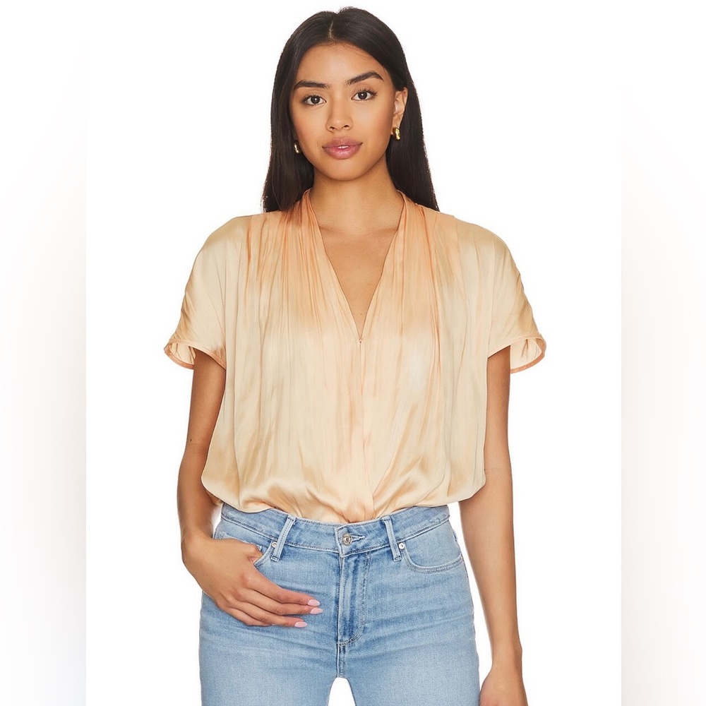 Dijon Bodysuit in Light Pink
PAIGE